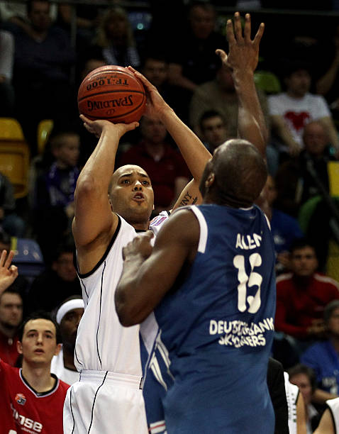 宏远却深陷 宏远却深陷