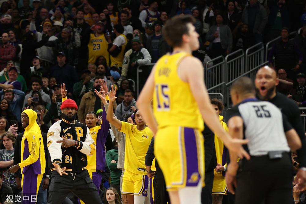 年来在吸引 年来在吸引