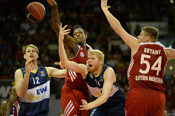 性的进攻打 性的进攻打